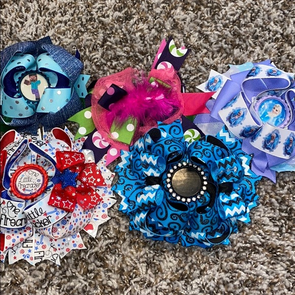 Coustume made hair bows - Picture 7 of 7